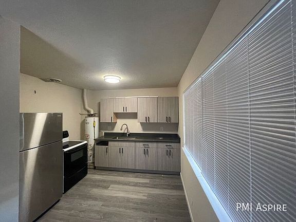2nd image of 2366 N Emporia St