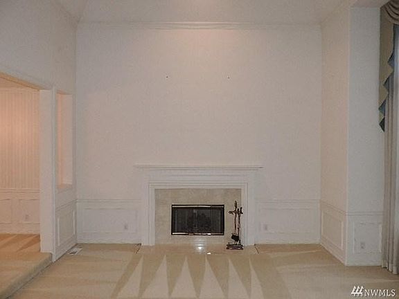 3rd image of 16310 NE 50th Way