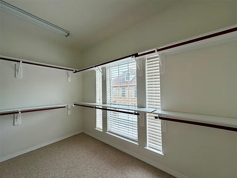 2806 Briarhurst Park — Photo 18