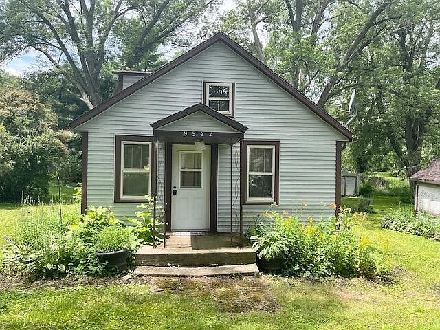 1st image of 9922 190th AVENUE