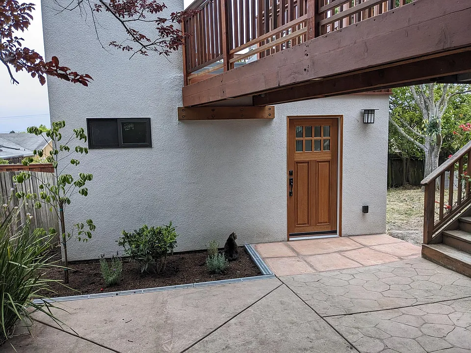 1722 Sonoma Ave