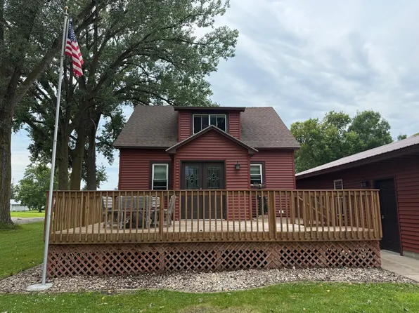 303 4th St S, Hoffman, MN 56339