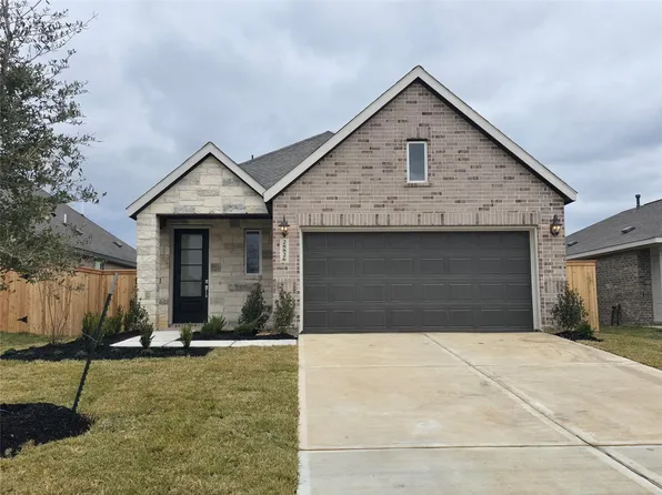 13083 Pine Trace St, Montgomery, TX 77356