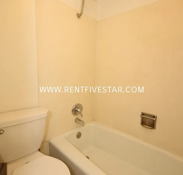 809 S 4th Ave #2 — Photo 7