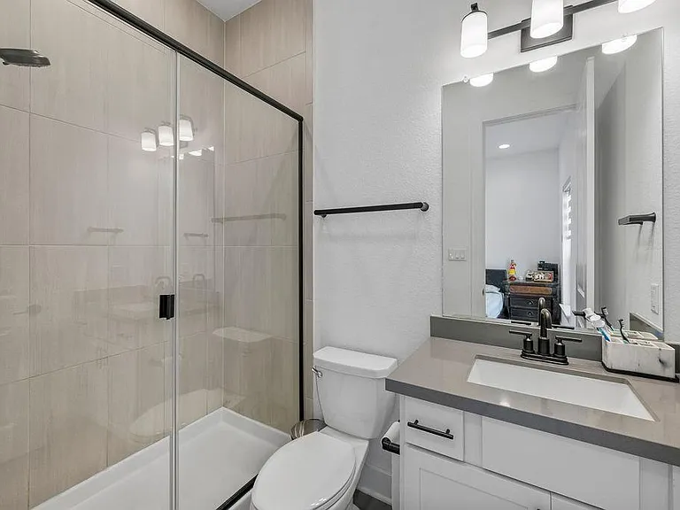 3304 Belted Galloway St — Photo 21