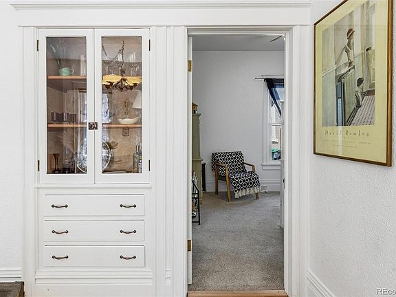 5th image of 4044 Shoshone Street