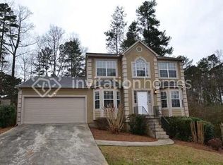1059 Shadow Lake Dr, Lithonia, GA 30058
