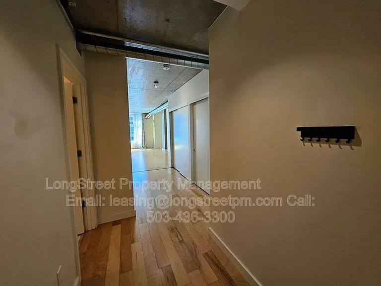 1926 W Burnside St #1217 — Photo 19