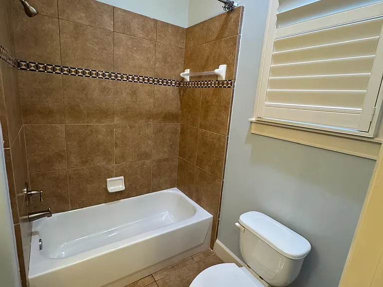 1523 Haddon St #B — Photo 16