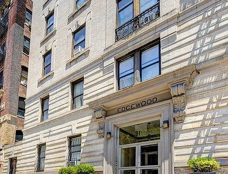 1st image of 31 Tiemann Pl APT 52