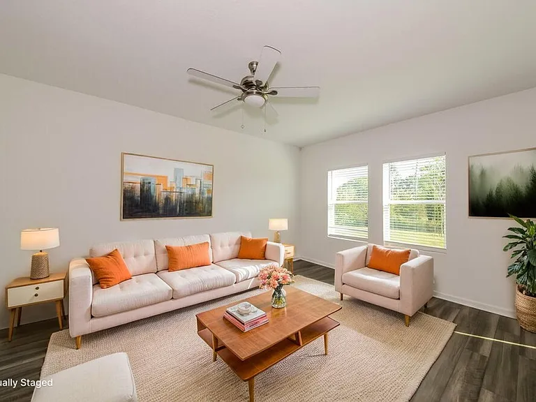 984 Ocean Spray Dr — Photo 4