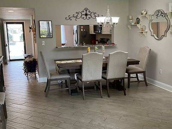 5th image of 244 Pebble Beach Cir APT B103