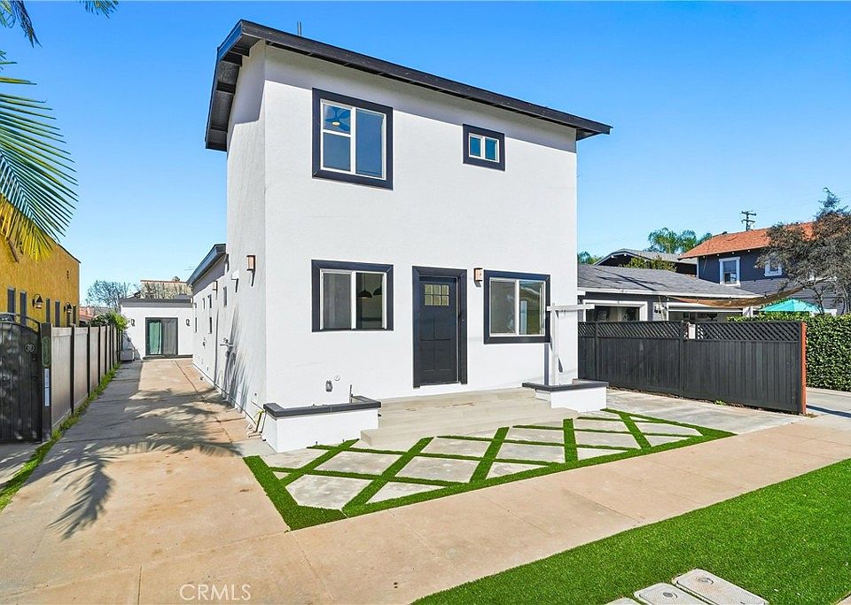 1st image of 3519 E Colorado St