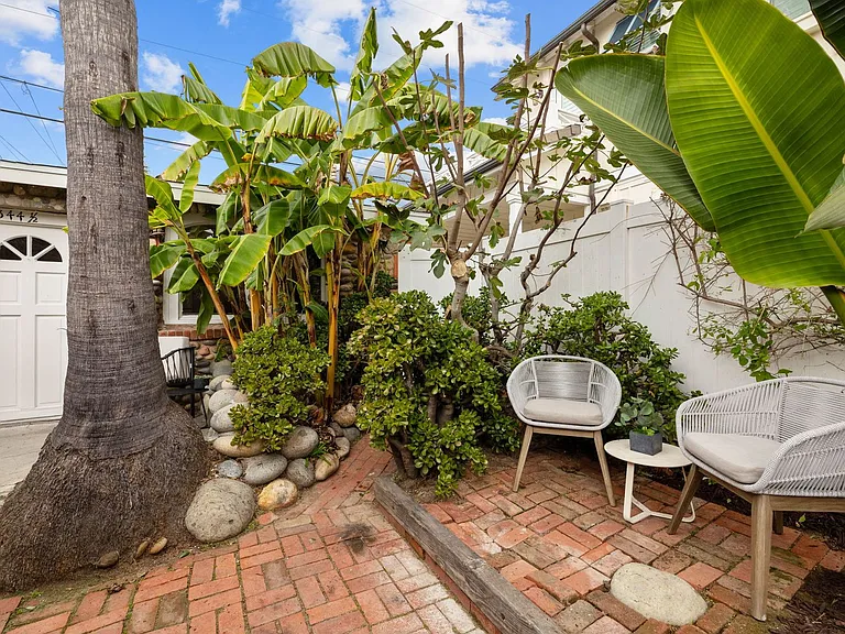 344 Bonair St — Photo 14