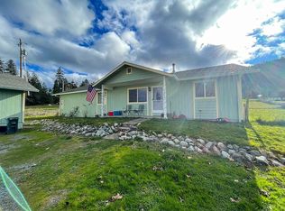 4243 Midway Ave, Grants Pass, OR 97527