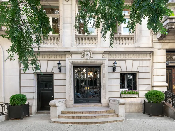11-15 East 70th Street 1A/B image 10 of 10
