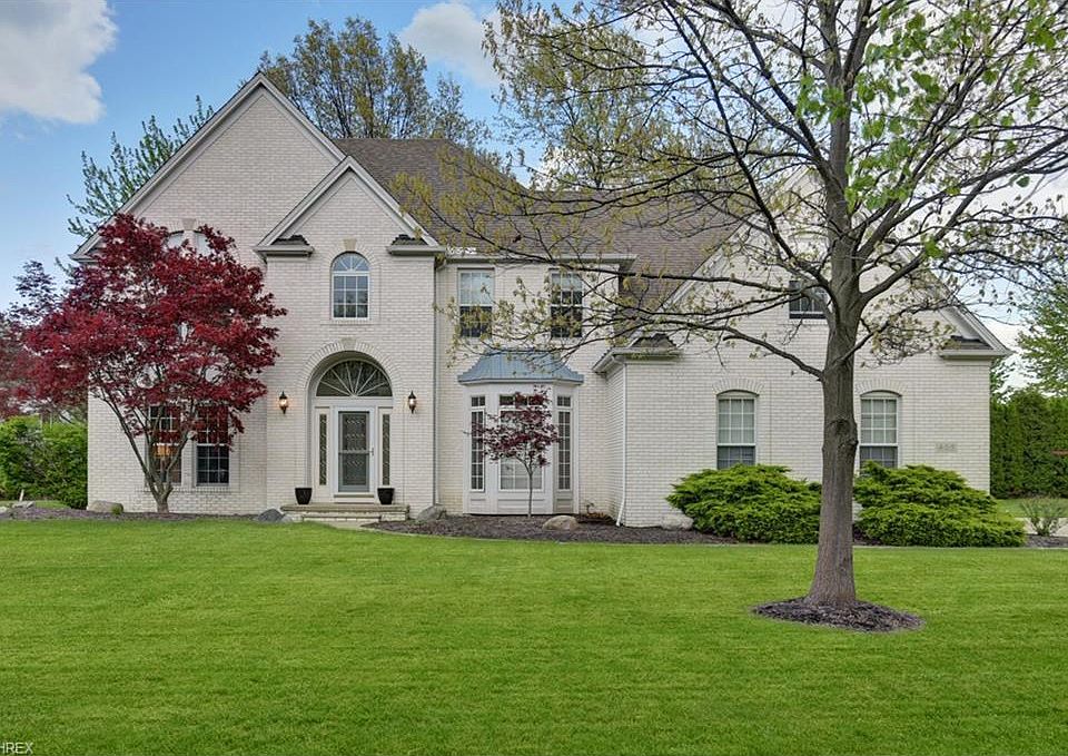 1st image of 405 Regatta Dr