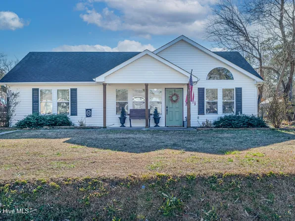 1288 Tulls Creek Road, Moyock, NC 27958