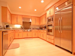 27 Mandalay Pl, South San Francisco, CA 94080
