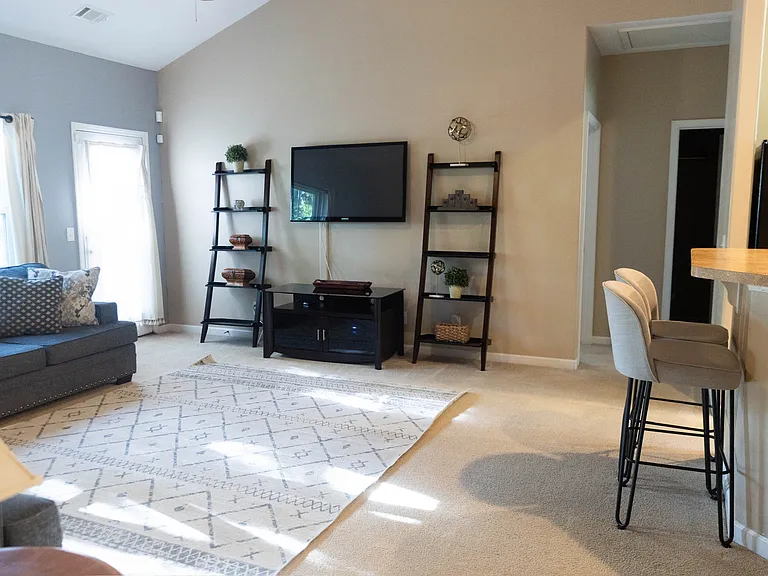 146 Fontenot Dr — Photo 8