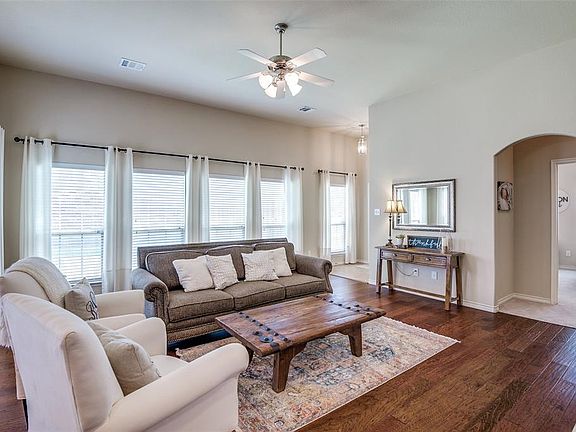 3rd image of 4309 Corral Ct