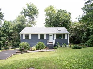 173 Alpine Dr, Sandy Hook, CT 06482