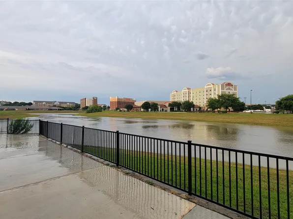 2739 Levee Ln, Lewisville, TX 75067