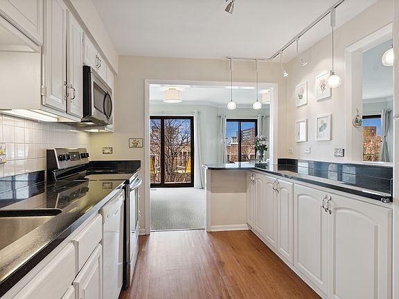 5th image of 835 Judson Ave APT 502