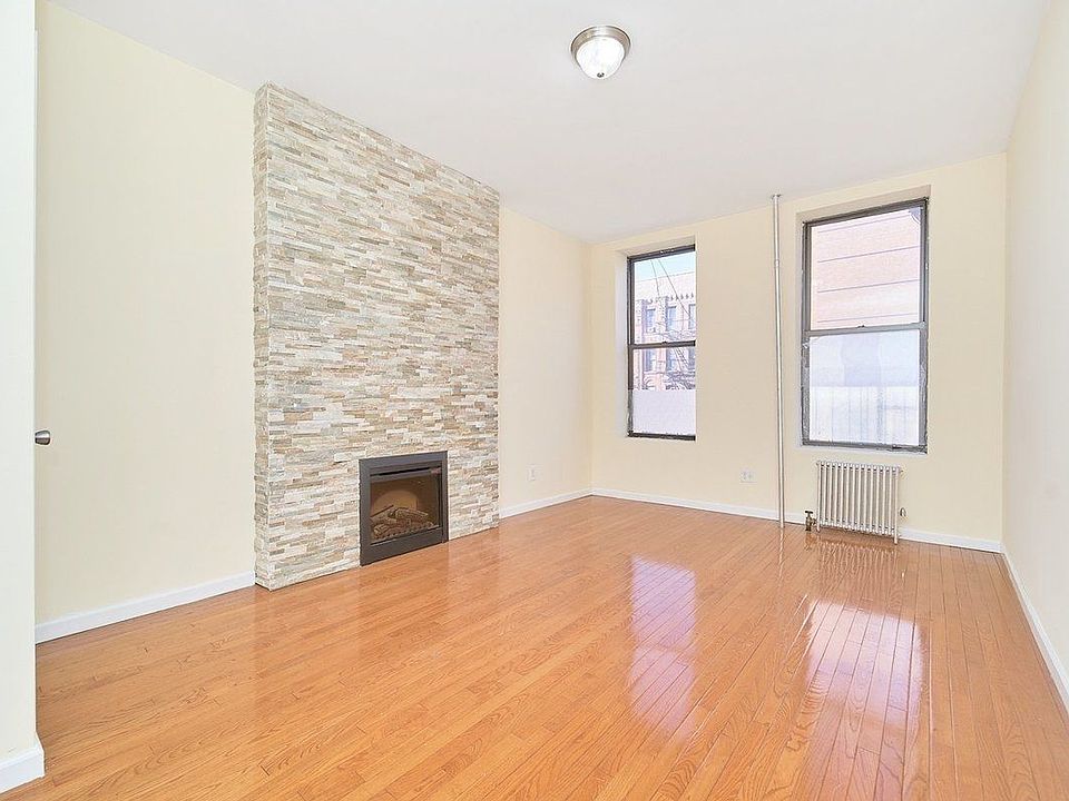 1st image of 286 W 127th St #3R