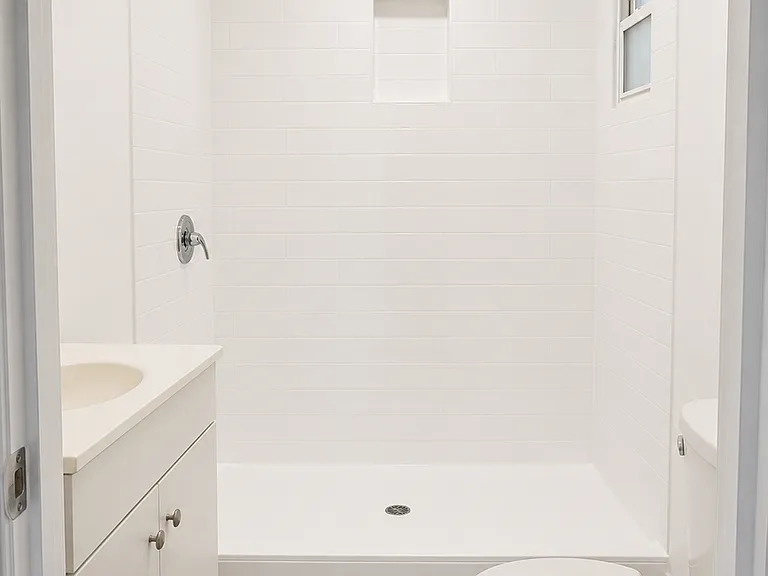 447 S. Rampart Blvd - Studio & 1 Bedroom Apartment! — Photo 12