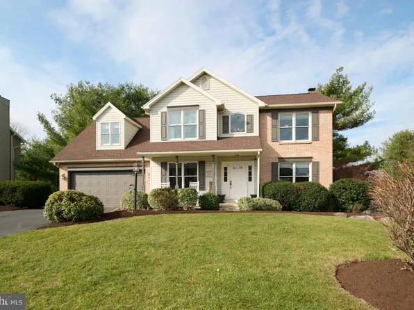 1753 James Ave, State College, PA 16801