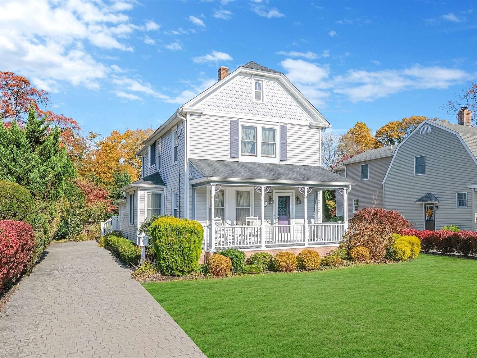 27 Pine Street, Sayville, NY 11782 Zillow