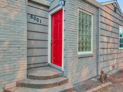 6001 40th St, Sacramento, CA, 95824
