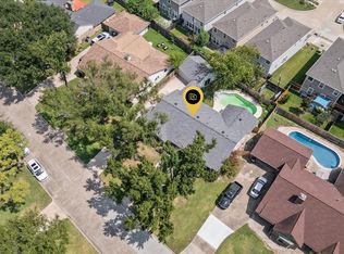 2914 Riata Ln, Houston, TX 77043