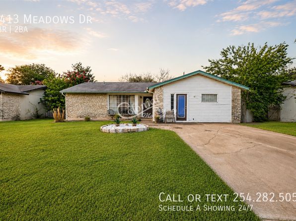 1413 Meadows Dr