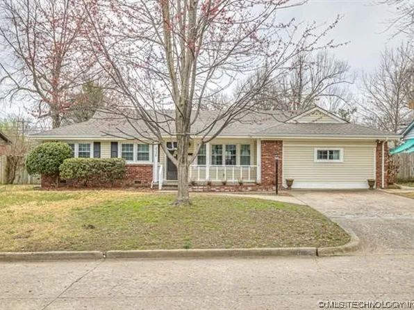 2530 E 56th Pl, Tulsa, OK 74105