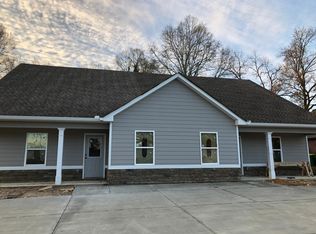 220 James St #B, Winder, GA 30680