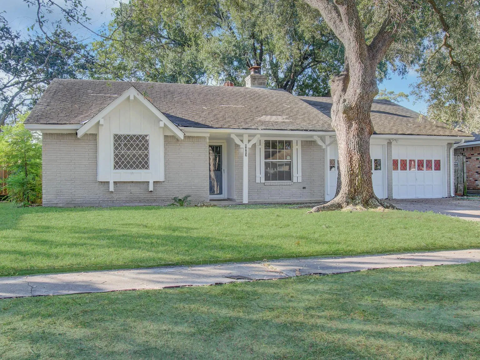 3 bed, 2.0 bath, 1621 sqft, $1,750 — Photo 2