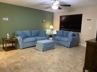 801 Hummingbird Way APT 201, North Palm Beach, FL 33408