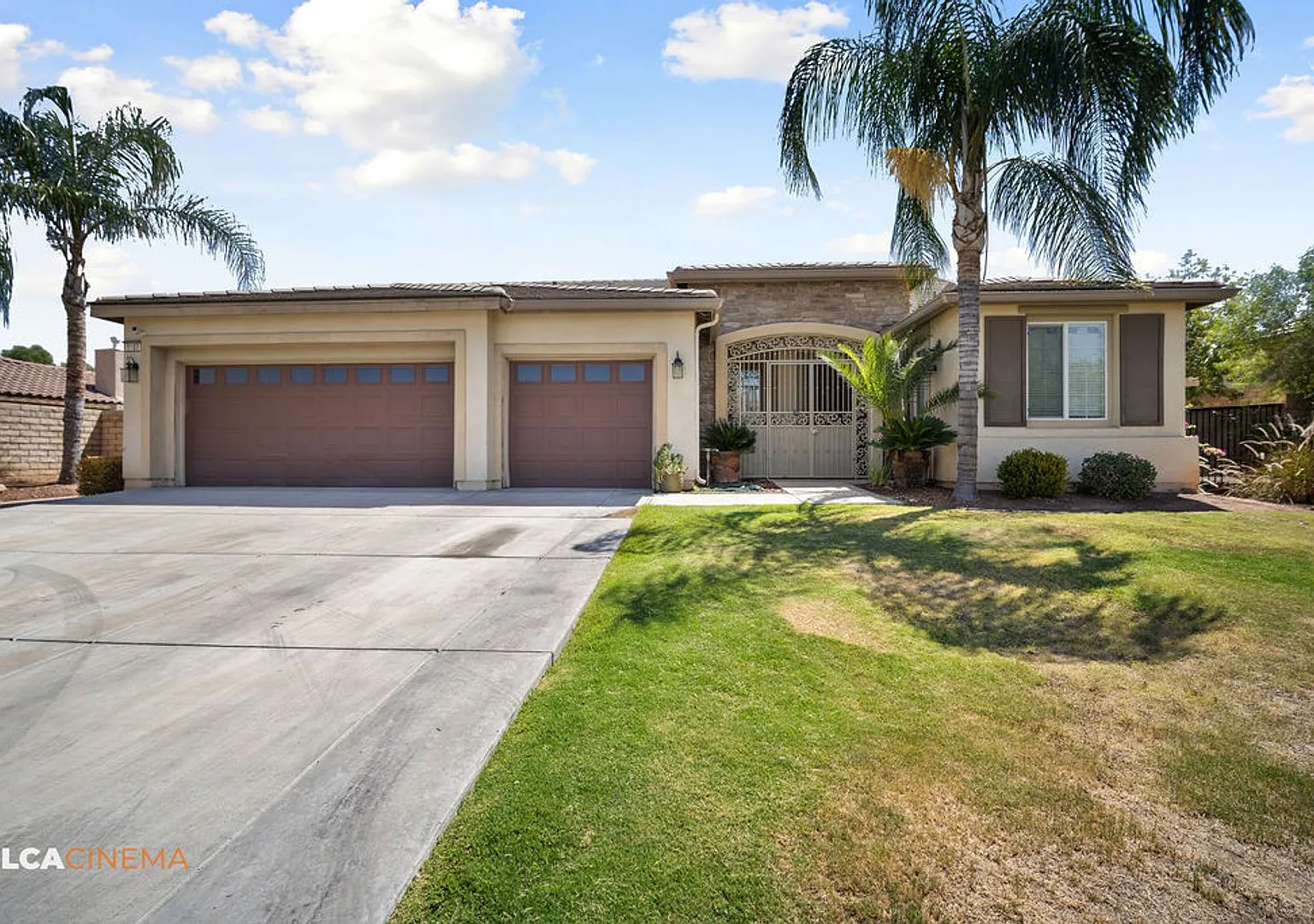 4 Bedroom/2.5 Home with Office and Solar in Rio Bravo Country Club - $2995 per month! — Photo 2