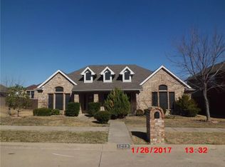 1213 Devonshire Dr, Desoto, TX 75115