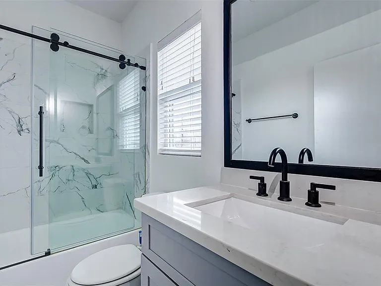 2407 Anita St #B — Photo 33