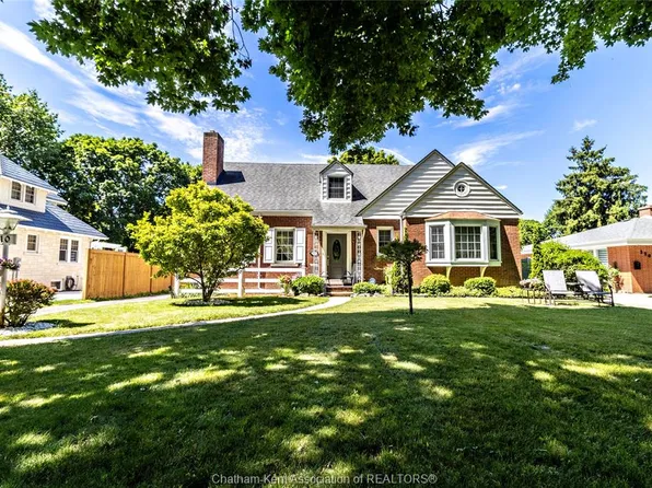 310 Victoria Ave, Chatham Kent, ON N7L 3A9