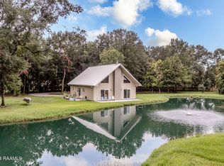 241 S Railroad St, Breaux Bridge, LA 70517