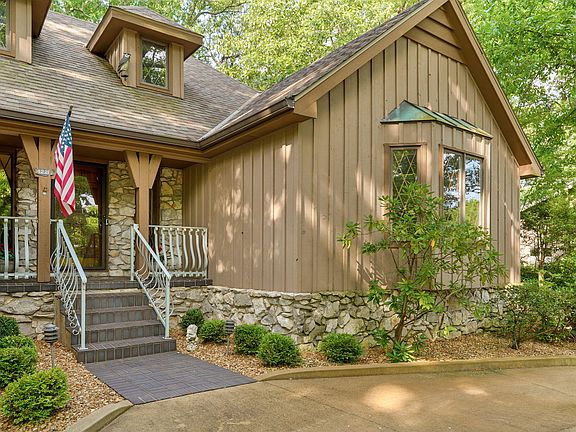 5th image of 4220 E Whitehall Drive