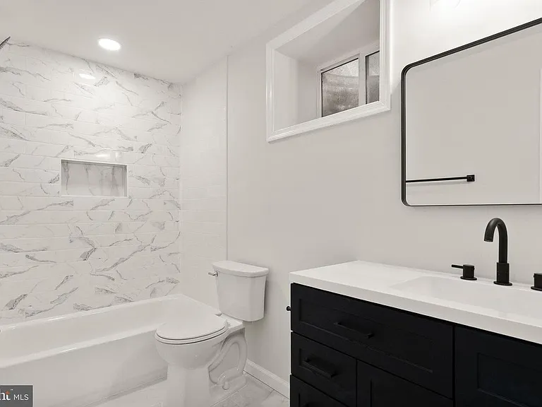 14863 Prestige Dr — Photo 4