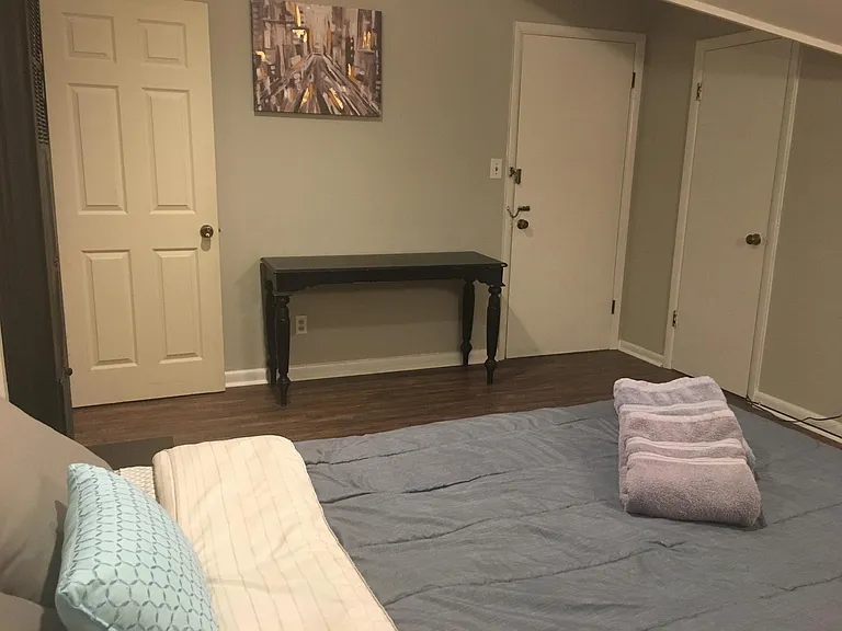 1076 Neil Ave #3B — Photo 6