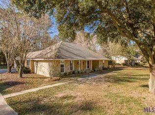 25719 Plantation Ave, Denham Springs, LA 70726