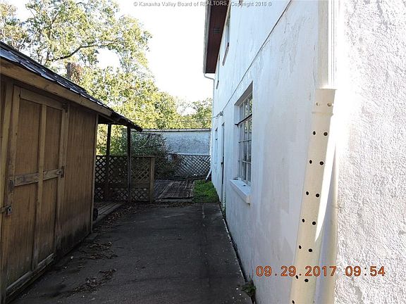 5th image of 307 Westmoreland Dr