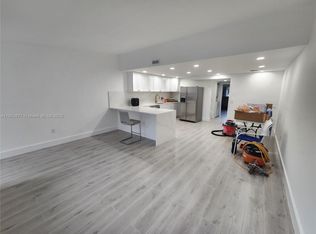 6886 NW 166th Ter #1004, Miami Lakes, FL 33014